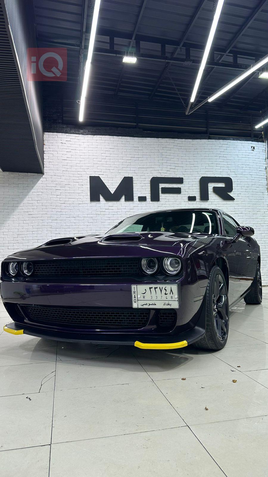 Dodge Challenger